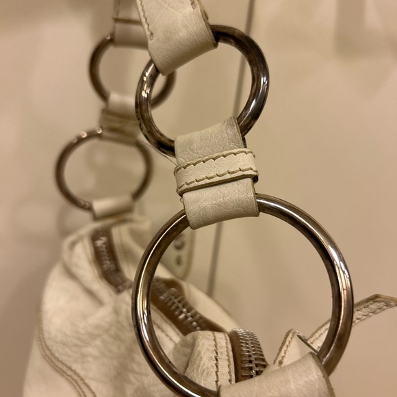 Vintage Miu Miu Cream leather embellishment flower motif baguette bag purse - Picture 14 of 16